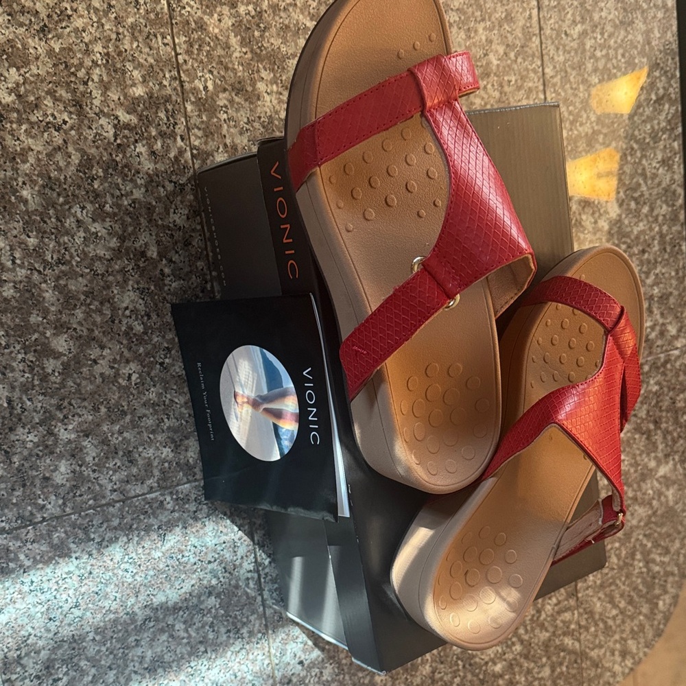 Vionic Women's Red Slide Sandals